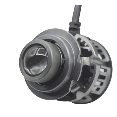 Set 2 becuri V6 auto LED H7 de 100W 6000k lumina alb rece si flux luminos Set 2 becuri V6 auto LED H7 de 100W 6000k lumina alb rece si flux luminos