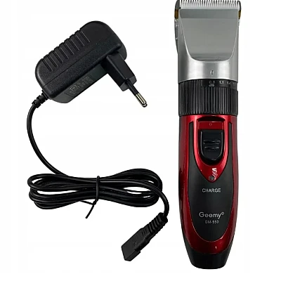 Aparat de tuns Geemy 9 in 1 model GM 550 cu accesorii Rosu