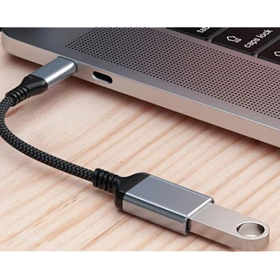 Cablu adaptor QZH018 model OTG USB Tip C de 20cm Cablu adaptor QZH018 model OTG USB Tip C de 20cm