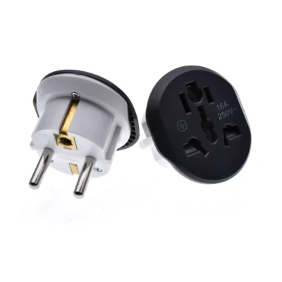 Adaptor priza universal QDC16 protectie scurt circuit 250V/16A Adaptor priza universal QDC16 protectie scurt circuit 250V/16A