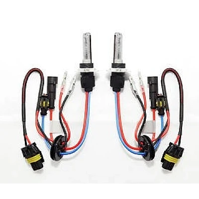 Set 2 Becuri Xenon H7 putere 65W temperatura 6000K Set 2 Becuri Xenon H7 putere 65W temperatura 6000K