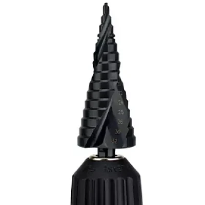 Set 3 Burghie In Trepte Spiralate HSS 4-32 Freze NEGRE Set 3 Burghie In Trepte Spiralate HSS 4-32 Freze NEGRE
