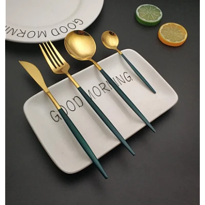 Set de 4 piese tacamuri in stil portughez- culoare turcoaz si auriu Set de 4 piese tacamuri in stil portughez- culoare turcoaz si auriu