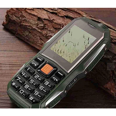 Telefon Military dual sim baterie 2800mAh REZISTENT AMI (nu functioneaza cu digi) Telefon Military dual sim baterie 2800mAh REZISTENT AMI (nu functioneaza cu digi)
