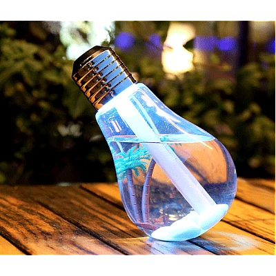Umidificator de aer cu lampa LED - sub forma de bec cu palmier Umidificator de aer cu lampa LED - sub forma de bec cu palmier
