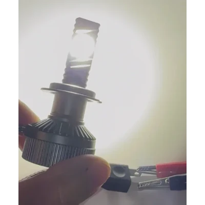 Set 2 Becuri LED Auto V88R H7 putere 380W de 23000LM CANBUS 6000K
