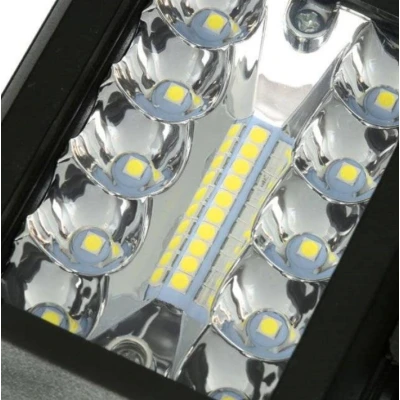 Proiector Led Auto Dreptunghiular putere 60W de 6000lm lumina rece 12V 24V
