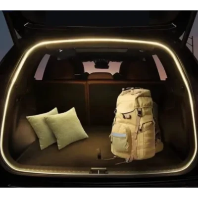 Banda LED portbagaj auto 5M cu senzor si alimentare la bricheta Iluminare Calda 12V