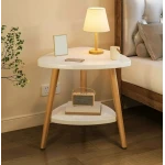Masuta moderna cu 2 polite blat alb si picioare din lemn 50 x 40 cm triunghi
