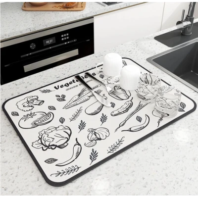 Covoras tip Scurgator vase 40x30cm alb cu model fund antiderapant pentru bucatarie