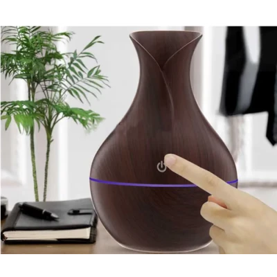 Umidificator si difuzor de aroma cu iluminare RGB capacitare 200ml alimentare USB MARO