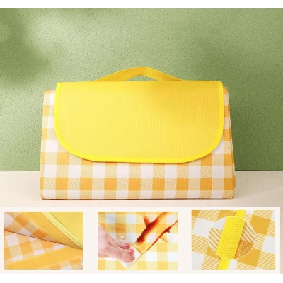 Patura de picnic dimensiune 100x150cm culoare GALBEN cu carouri