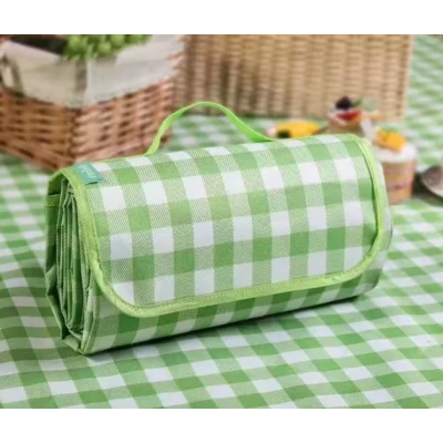 Patura de picnic dimensiune 100x150cm culoare VERDE cu carouri