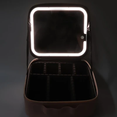 Geanta machiaj de calatorie cu oglinda iluminata capacitate mare 3 culori de iluminare
