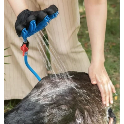 Set Manusa cu furtun pentru spalare si masaj animale