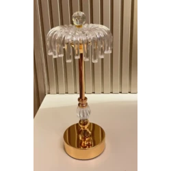 Lampa de masa 09 eleganta model cristal cu baza aurie design premium cu franjuri decorative