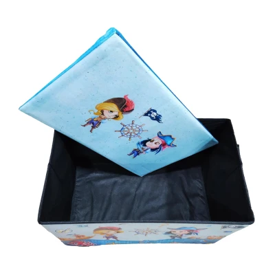 Cutie pliabila pentru depozitare tip taburet ALBASTRA 48x31x31 cm cu PIRATI dreptunghiulara