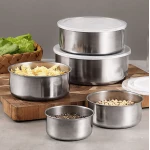 Set 5 caserole din Inox prevazute cu capace din plastic transparent
