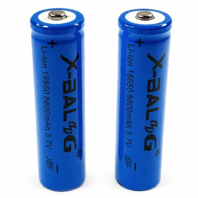  Set 2 Acumulatori 8800 mAH 3.7 V Li-ion model 18650
