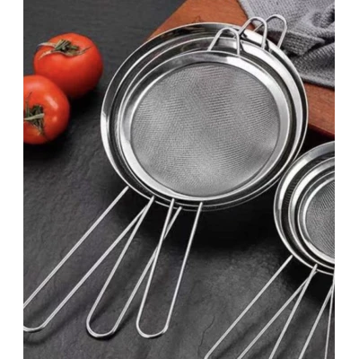 Set 3 strecuratori fine din inox cu maner dimensiuni diferite