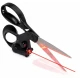 Foarfeca cu indicator luminos pentru taiat cu precizie