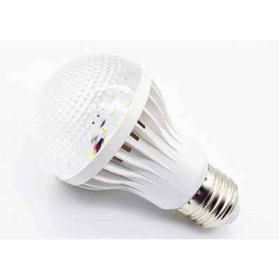 Bec LED 12V 7W cu Fasung E27 Lumina Alb Rece pentru rulota camping si sisteme solare