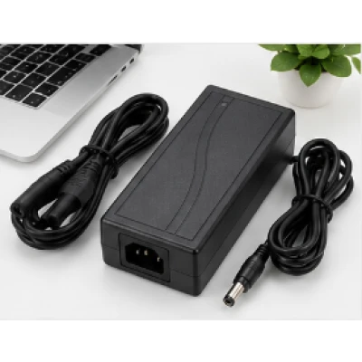 Alimentator AC/DC de 12V 5A putere 60W Sursa de Alimentare cu Mufa DC
