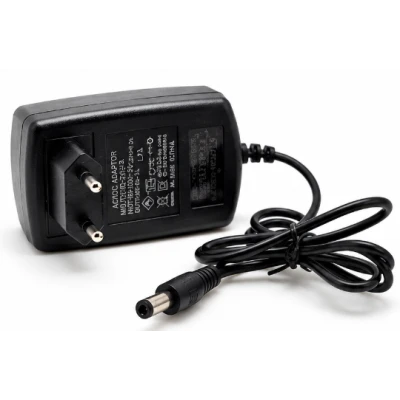 Alimentator Stabilizat 220V de 5V / 2A cu Mufa DC 0520
