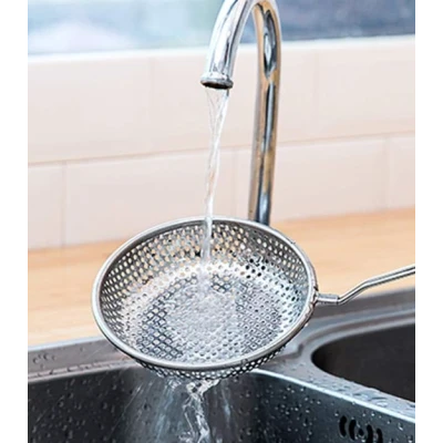Spumiera / Strecuratoare cu Gauri din Otel Inoxidabil 30 cm