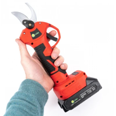 Foarfeca electrica gradina 2 acumulatori 48V 5Ah lama SK5 diametru taiere 40mm Brushless MX808