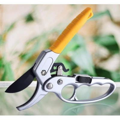 Foarfeca pentru Vie PROFI cu maner ergonomic pentru Taieri Precise MX1054