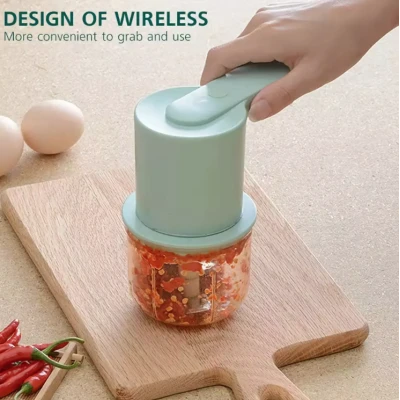 Mini Tocator electric multifunctional 2 in 1 cu teluri interschimbabile 300 ml
