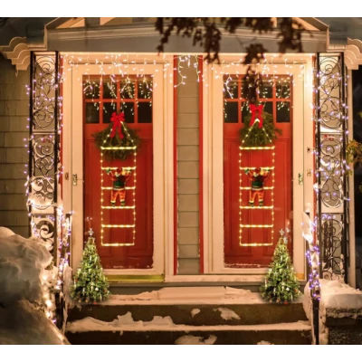 Decoratiune Scara Luminoasa de Craciun cu Mos Craciun si Steluta LED Multicolora 1.5 m 6 Trepte