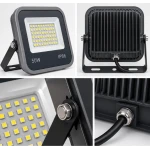 Proiector LED CQB 50W IP66 pentru exterior iluminare eficienta si carcasa rezistenta 220v