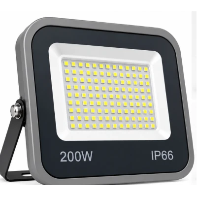Proiector LED CQB 200W IP66 pentru exterior iluminare eficienta si carcasa rezistenta 220v