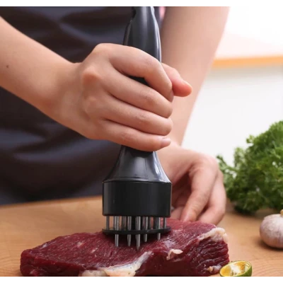 Aparat pentru fragezire carne