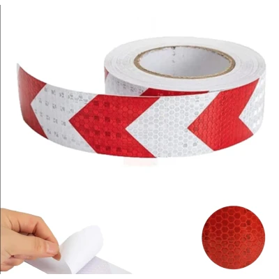Banda reflectorizanta ALBA cu sageata ROSIE tip fagure rola 25m x 5 cm