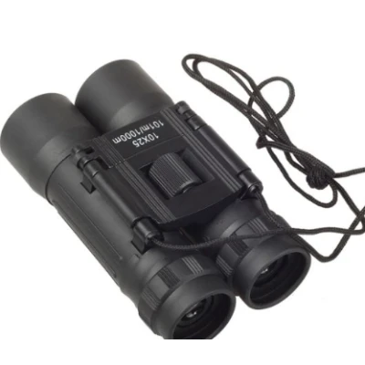 Binoclu 10x25 constructie compacta si putere de marire 7x