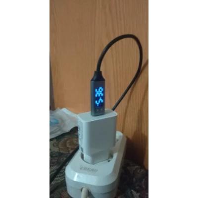 Cablu USB C cu Display Digital incarcare telefon mobil