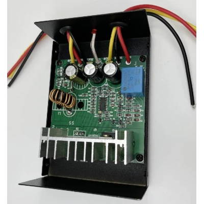 Convertor auto 80A tensiune 24v la 12v