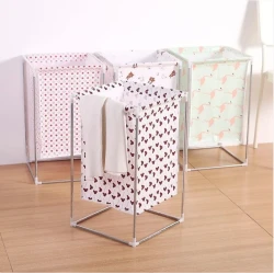 Cos de Rufe Multicolor cu suport metalic