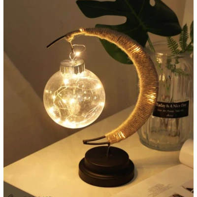 Decoratiune luminoasa semi-luna cu glob