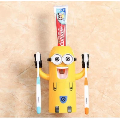 Dozator Minion pasta de dinti si suport periute