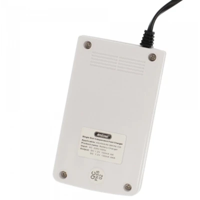 Incarcator baterii cu 4 sloturi Andowl Q CD100