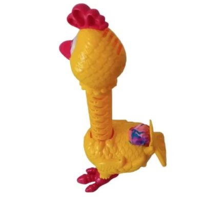 Jucarie interactiva cu plastilina Puiul amuzant cu pene colorate