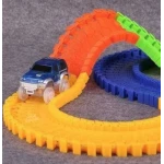 Jucarie Pista Flexibila Magic Tracks 220 Piese