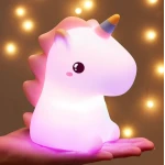 Lampa de veghe pentru copii unicorn 16 culori dimabila