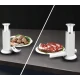 Masina manuala 2 in 1 pentru carnati si chiftele compacta usor de utilizat