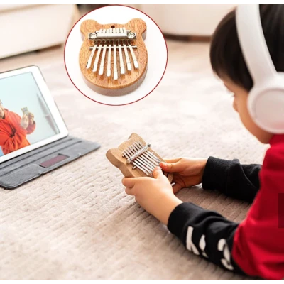 Mini Kalimba cu 8 Clape si Urechiuse portabil ideal pentru incepatori si copii