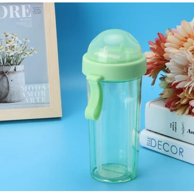 Pahar dublu 600 ml cu 2 paie VERDE